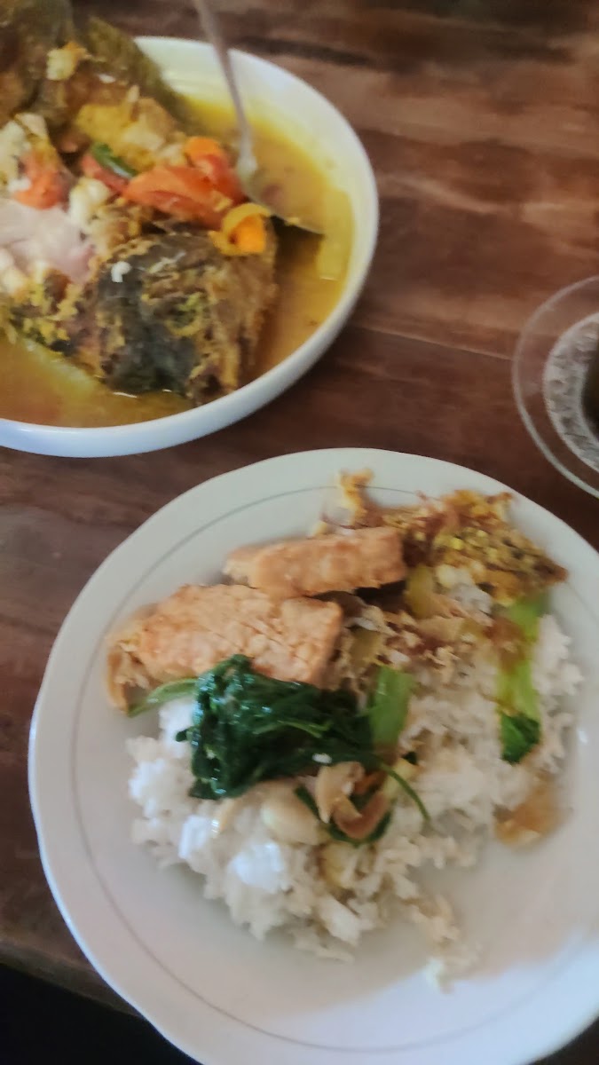 Mbok Mingkem ‐ ꦩ꧀ꦧꦺꦴꦏ꧀ꦩꦶꦁꦏꦼꦩ꧀-2